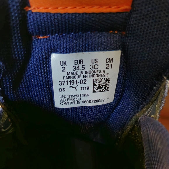 Puma Kids Velcro Sneakers size 3 C - Picture 5 of 11